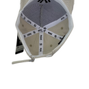 Boné Destroyed New York Yankees - Cor Bege  Logo Preto