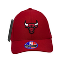 Boné Casual Bulls Basics - Cor Vermelho Logo Oficial