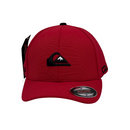 Boné Fitted QuikSilver Basic - Cor Vermelho  Logo Preto