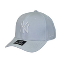Boné Urbano New York Yankees - Cor Branco  Logo Branco