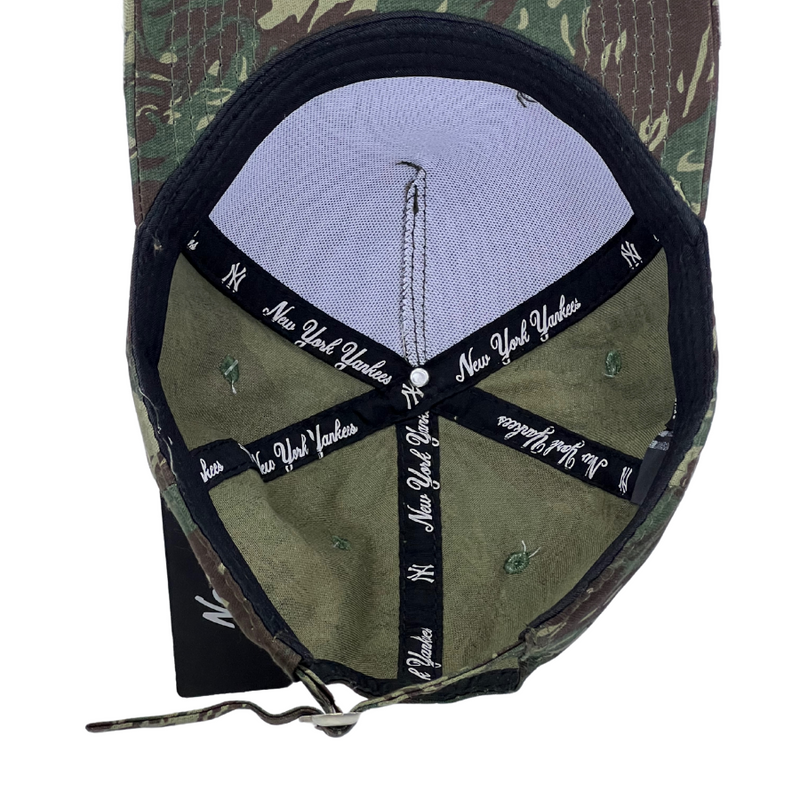 Boné Destroyed New York Yankees - Cor Camuflado  Logo Gelo