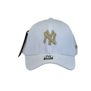 Boné Urbano New York Yankees Basic - Cor Branco  Logo Dourado
