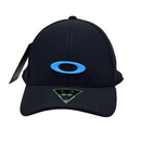 Boné Fitted Oakley Basic - Cor Preto  Logo Azul