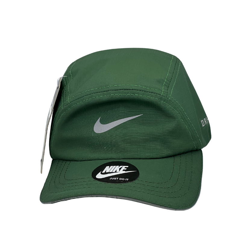 Boné Casual Nike Sk8 - Cor Verde  Logo Cinza