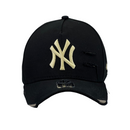Boné Destroyed New York Yankees - Cor Preto  Logo Amarelo