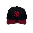 Boné Urbano New York Yankees Classic - Cor Preto  Logo Vermelho