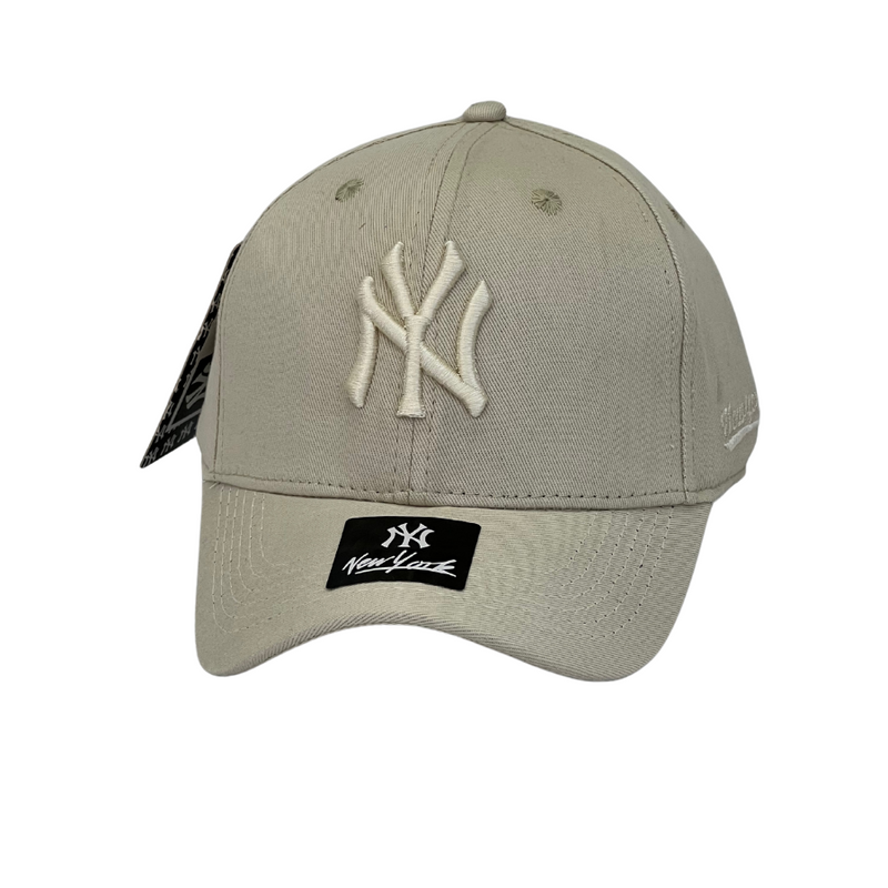 Boné Urbano New York Yankees Basic One - Logo Colorido