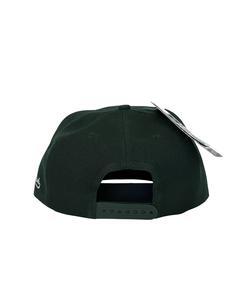 Boné Aba Reta New York Yankees Basic - Cor Verde Militar Logo Branco