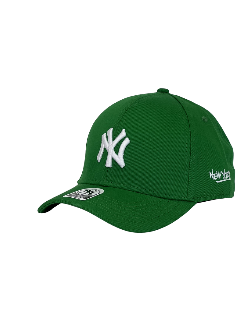 Boné Urbano New York Yankees Classic - Cor Verde Logo Branco