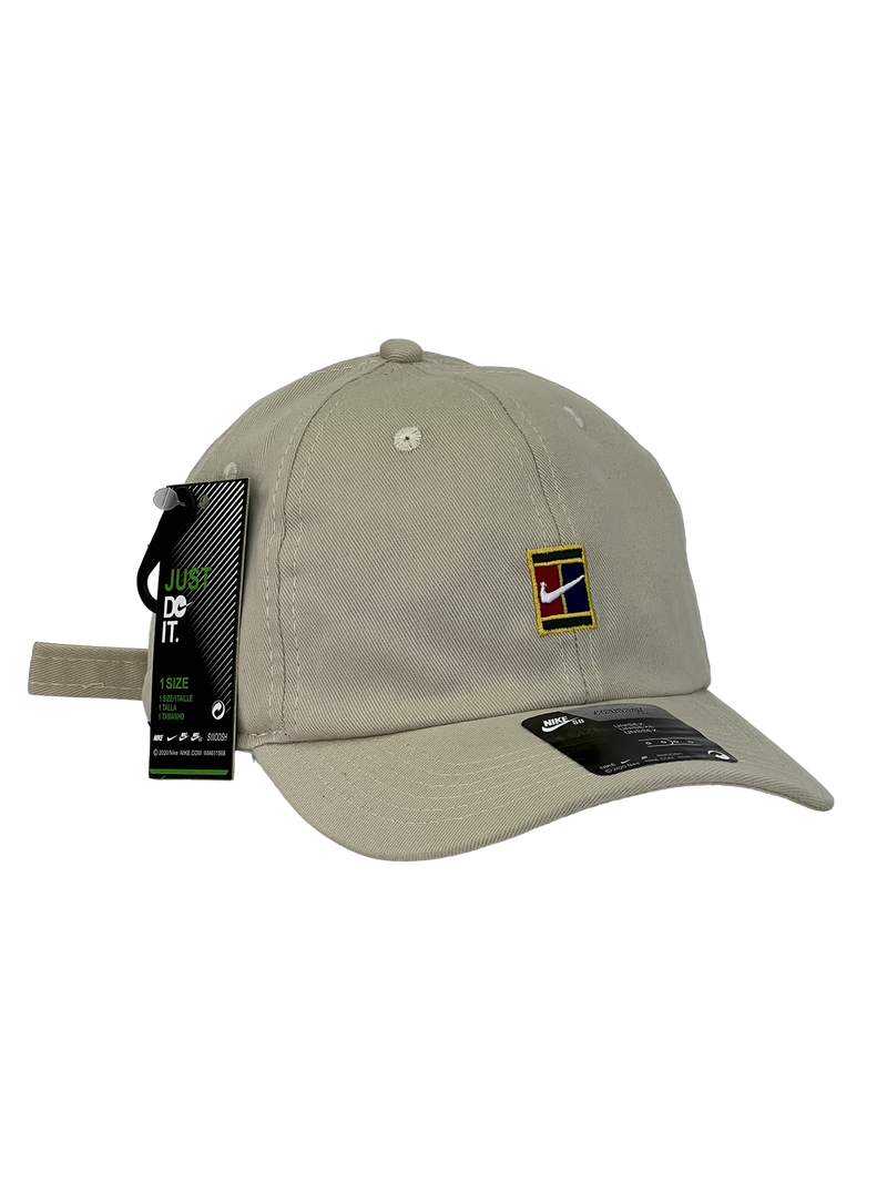 Boné Casual Nike Mini - Cor Bege Logo Original
