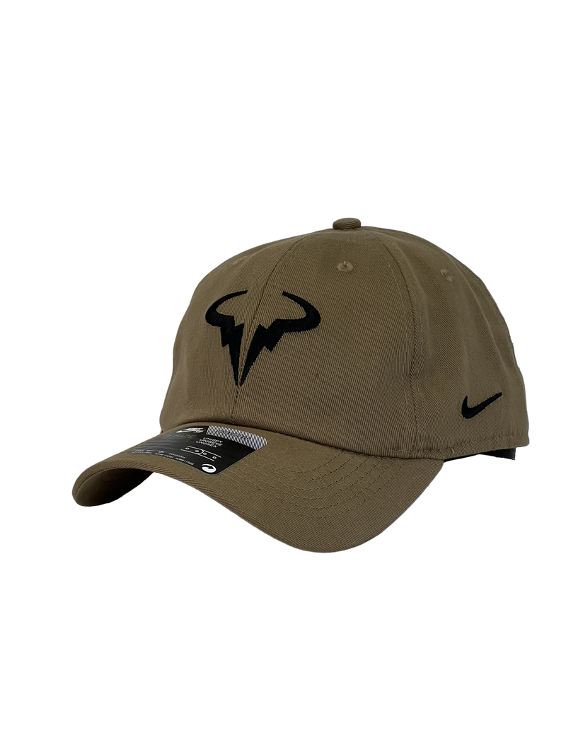 Boné Casual Nike Nadal - Cor Marrom Logo Preto