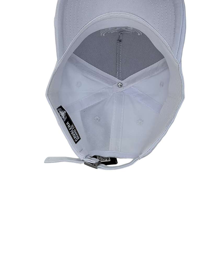 Boné Destroyed Cavalera BIG - Cor Branco Logo Branco