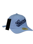 Boné Urbano Gucci BIG - Cor Azul Claro Logo Azul Escuro