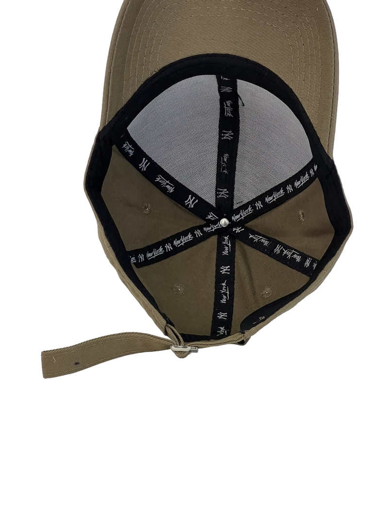 Boné Urbano New York Yankees Classic - Cor Marrom Logo Marrom