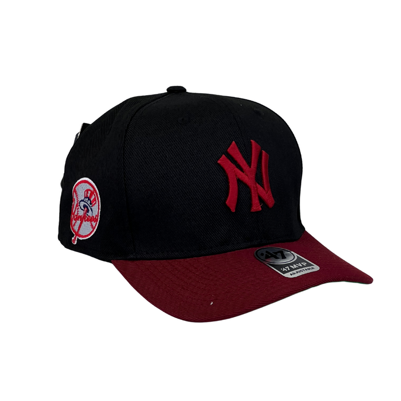 Boné Urbano New York Yankees Classic - Cor Preto  Logo Vermelho