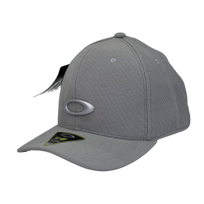 Boné Fitted Oakley Basic - Cor Cinza  Logo Cinza