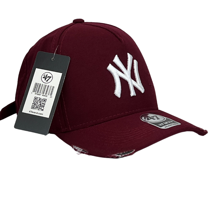 Boné Urbano New York Yankees - Cor Vinho  Logo Branco