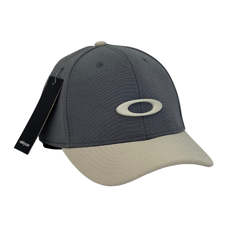 Boné Fitted Oakley Basic - Cor Cinza e Bege  Logo Bege