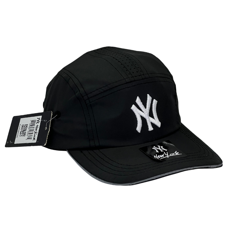 Boné Casual New York Yankees Basic Two - Cor Preto  Logo Branco