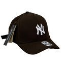 Boné Urbano New York Yankees - Cor Marrom  Logo Branco