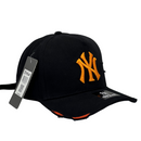 Boné Destroyed New York Yankees - Cor Preto  Logo Laranja