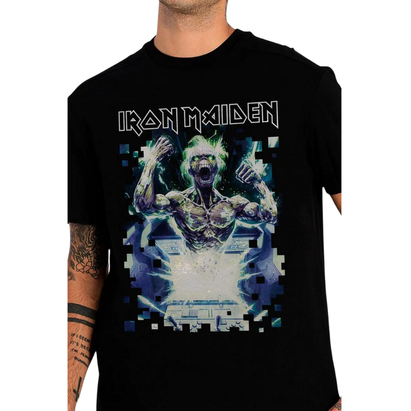 Camiseta Manga Curta Iron Maiden - Eddie Game